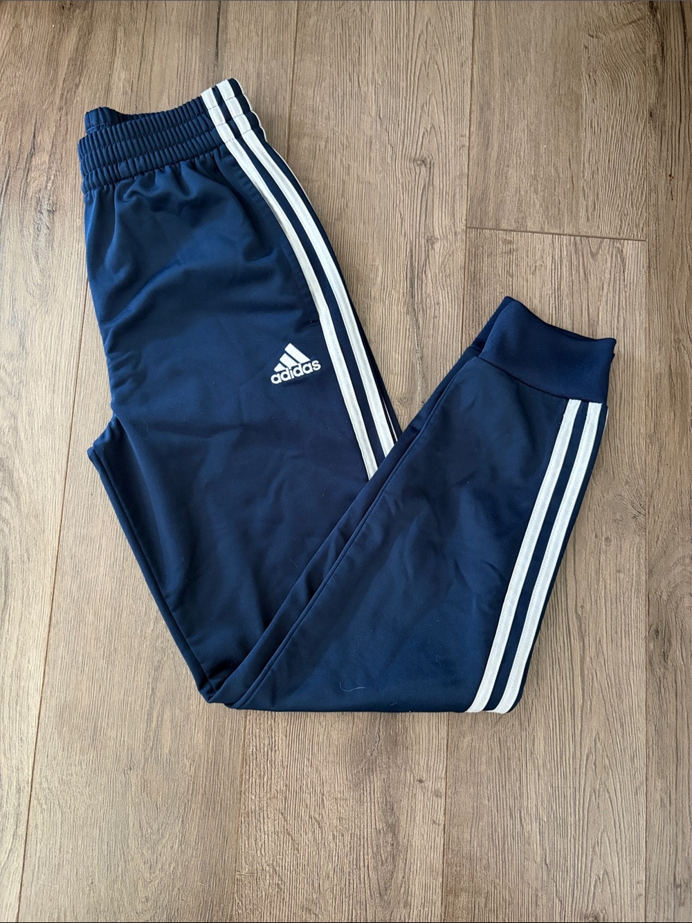 adidas Kids Navy Blue Joggers with White 3-Stripes. Boy’s size Medium 10/12